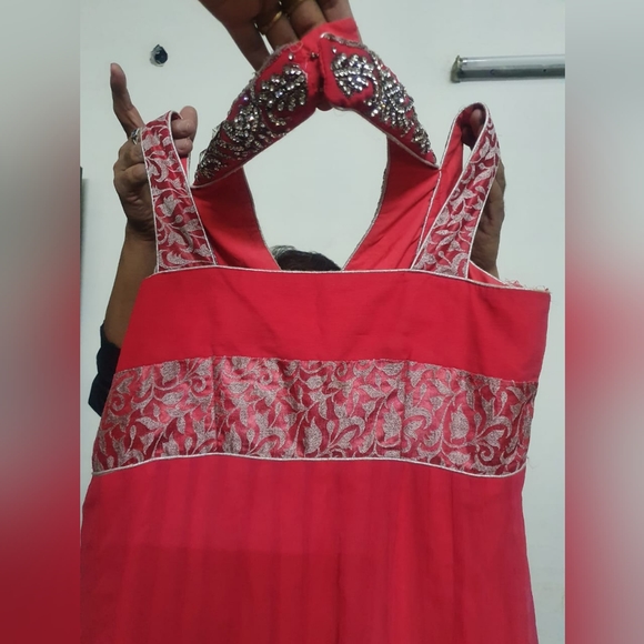 Festive Anarkali Suit Set for Parties and Wedding Functions Ceremony - Picture 3 of 10